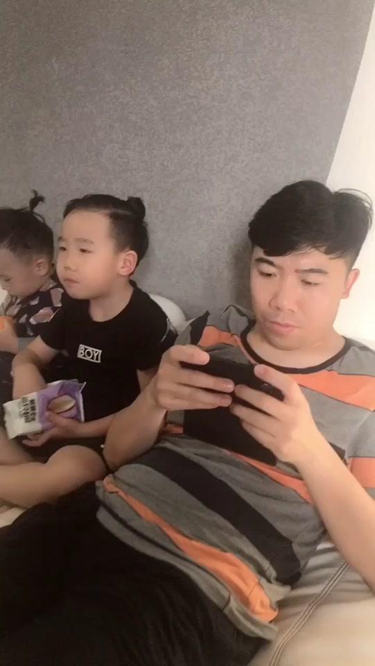 博哥威武