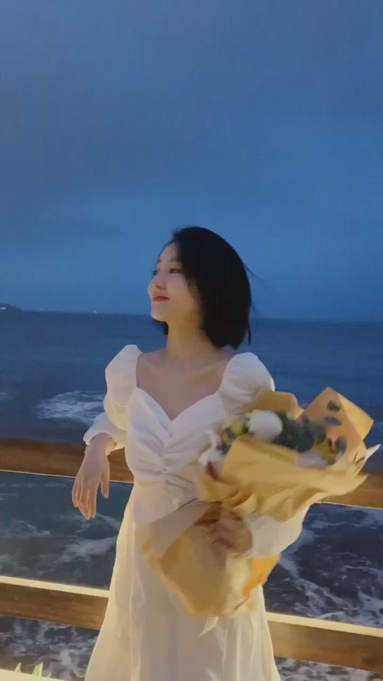 抖音yoyo数据-直播,带货,mcn,粉丝数,联系方式 - toobigdata