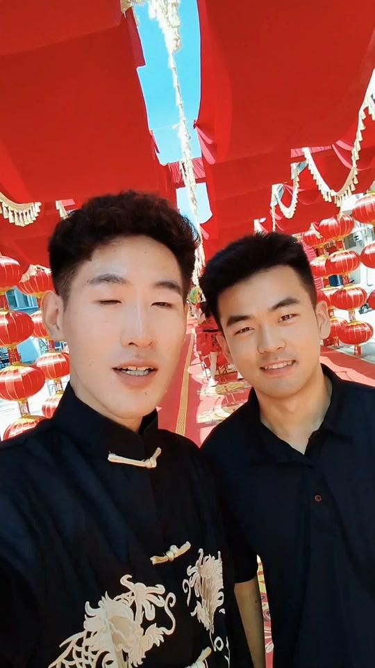 婚庆赛道文案素材 - 携@襄垣|云端|婚礼婚庆|文化传媒 走进中式婚礼现场#婚礼现场 #婚礼策划婚礼布置 #主持人日常 - @公子亮(主持人张亮)作品