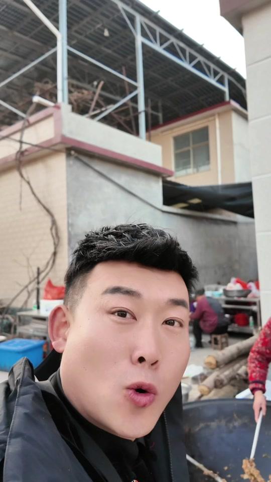 婚庆赛道文案素材 - 我是太忧嫩啊#我要上热门 #婚礼那天 #过年 #内容太过真实 @千喜婚礼策划一站式服务 @阳庙千喜婚礼文军 - 搞笑主持人文军作品