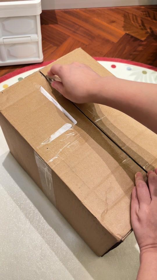 宠物用品赛道文案素材 - 可算让我蹲到格吾安限定的全季节款四季主食罐的mix装，库存不多了赶紧冲#格吾安#猫罐头#萌宠好物#养猫经验分享 - 喵小心作品