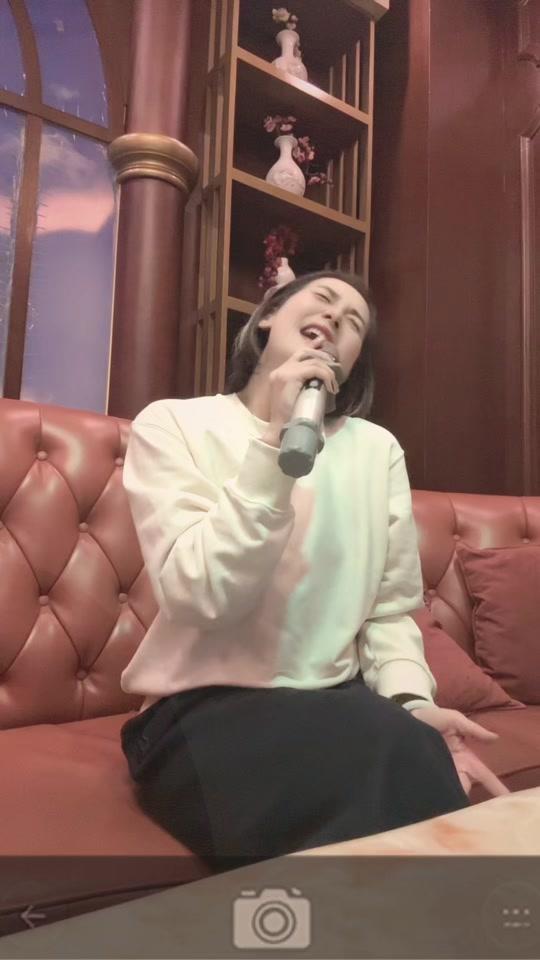 情感咨询赛道文案素材 - 他到底爱不爱你……#做个很哇塞的女人 - A😘花花🌸作品