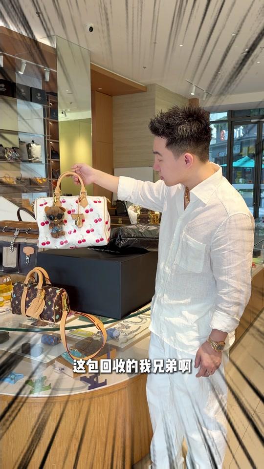 二手奢侈赛道文案素材 - 又见steamer40 #嘉兴 #嘉壹奢品 #二手奢侈品 #男包 - 嘉壹小超作品