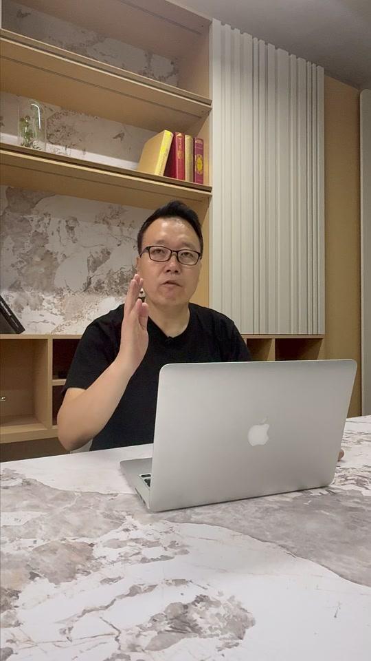 全屋定制文案素材 - 源头工厂告诉你，全屋定制四大实打实好处 #全屋定制 #沈阳源头工厂 #装修避坑 #高端木作 #诺美特 - 诺美特全屋定制作品