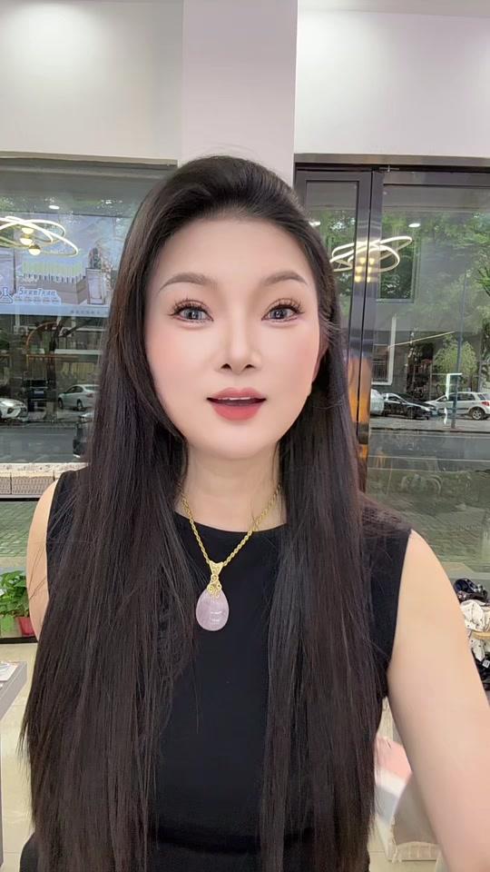 汽车贴膜文案素材 - 眼周问题敷一次前后对比，你不会问有没有效果，你只会说，这眼膜的能力太牛了#眼周护理 #眼膜 #眼膜贴 #VSVE #自用好物分享 - 沫儿美妆作品