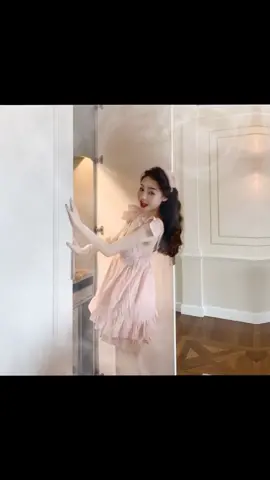 妈耶！！受不了了   这是什么神仙家居服？简直就是夜间撩汉bi备神器吖～质感纯棉贼舒服，姐妹们冲就完事！！