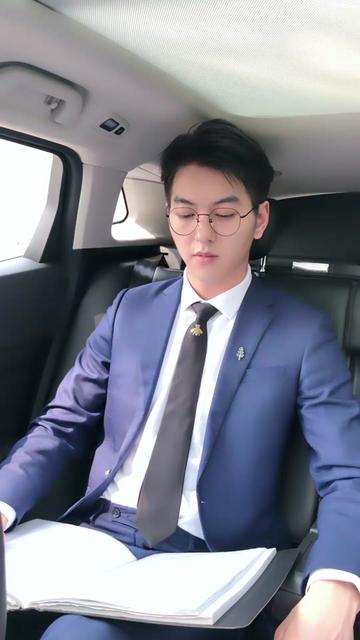 马阳- 你们喜欢小心眼的阳总嘛? #霸道总裁 - kol 数据,网红排行榜